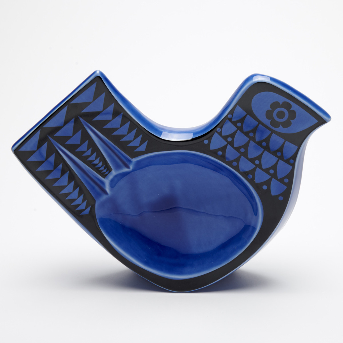 Hornsea-Bird-large-dish-blue.jpeg Hornsea-Bird-large-dish-blue.jpeg